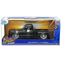 Street Low Lowriders 1969 Chevolet C10 Stepside Black 1/24