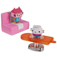 Gabby and Friends Cakey Cat Kitchen Dinette Figure Set 2"